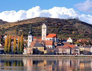 High-res: Donau-Wanderfahrt von Deggendorf nach Krems